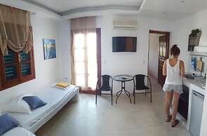 Sunlight Naxos Studio