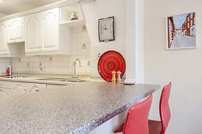 Flat 11 Cossack Lane House