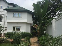 Amadi Villa