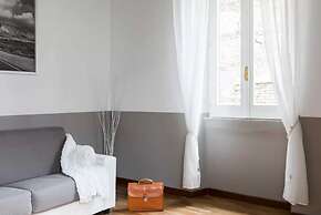 A World Aparts - Torre Argentina Apartments