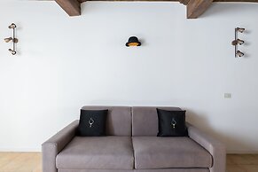 A World Aparts - 13 T. Argentina