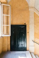 A World Aparts - 13 T. Argentina