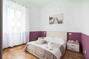 A World Aparts - Torre Argentina Apartments