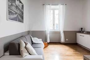 A World Aparts - Torre Argentina Apartments