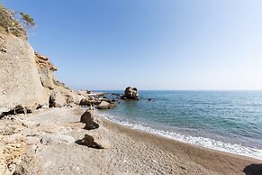 Ferma Hill Apartments