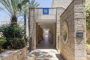 New Gate Hostel