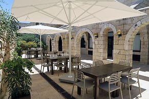 New Gate Hostel
