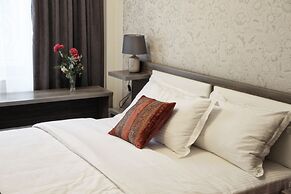Hotel Four Brothers