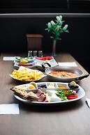 The Hera Suit Hotels