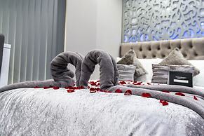 Aphrodite Suites