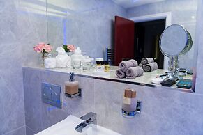 Aphrodite Suites