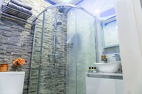 Aphrodite Suites