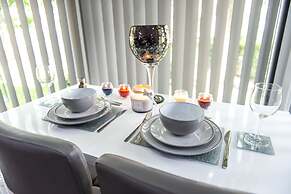 Aphrodite Suites