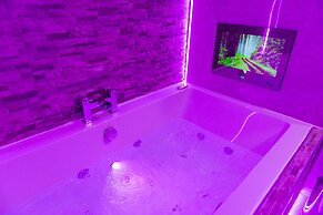 Aphrodite Suites