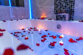Aphrodite Suites