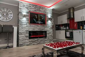 Aphrodite Suites