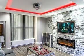 Aphrodite Suites