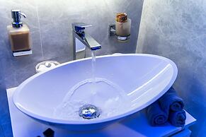 Aphrodite Suites