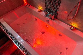 Aphrodite Suites