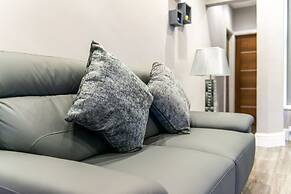 Aphrodite Suites