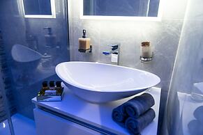 Aphrodite Suites