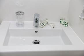 New Point Madrid Opera