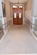 New Point Madrid Opera