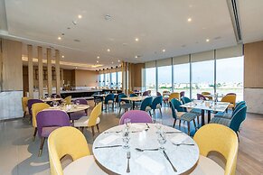 Premier Inn Dubai Dragon Mart