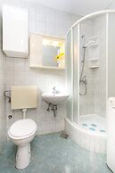 Apartments Miramare & Campara