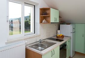 Apartments Miramare & Campara