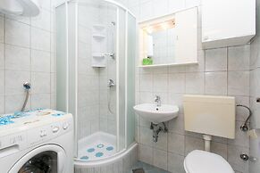 Apartments Miramare & Campara