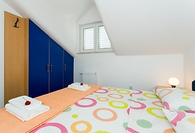 Apartments Miramare & Campara