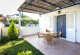 Apartments Miramare & Campara