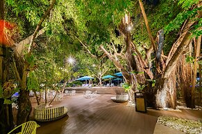 Tambuli Seaside Resort and Spa