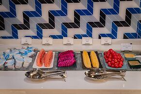 Holiday Inn Express Taizhou CMC by IHG