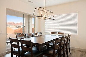 Grand Red Rock Arcadia Retreat #28-29