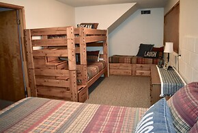 Scenic Wonders Arrow Lodge 4 Bedrooms