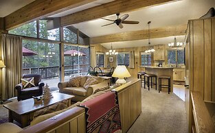 Scenic Wonders Arrow Lodge 4 Bedrooms