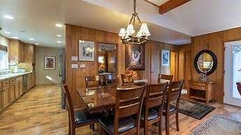 Scenic Wonders Starlight Lodge 4 Bedroom