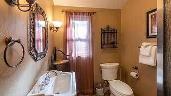 Scenic Wonders Starlight Lodge 4 Bedroom