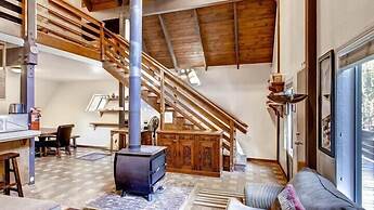 Scenic Wonders Yosemite Creekside Loft