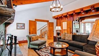 Scenic Wonder Ahwahnichi Lodge 3 Bedroom