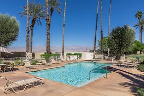 Palm Desert Luxury VIP Home w/Pool