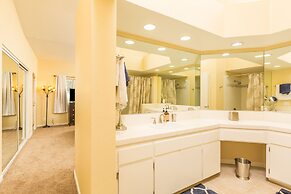 Palm Desert Luxury VIP Home w/Pool