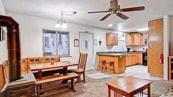 Scenic Wonders  Bear Den 5 Bedrooms