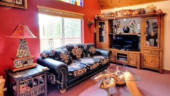 Scenic Wonders Christmas Cabin 3 Bedroom