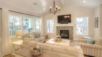 Scenic Wonder Craftman Cottage 3 Bedroom