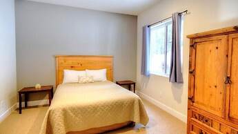 Scenic Wonders Eureka 3 Bedrooms