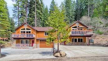 Scenic Wonder Explorer Retreat 3 Bedroom