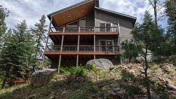 Scenic Wonders Falcon's Nest 3 Bedrooms